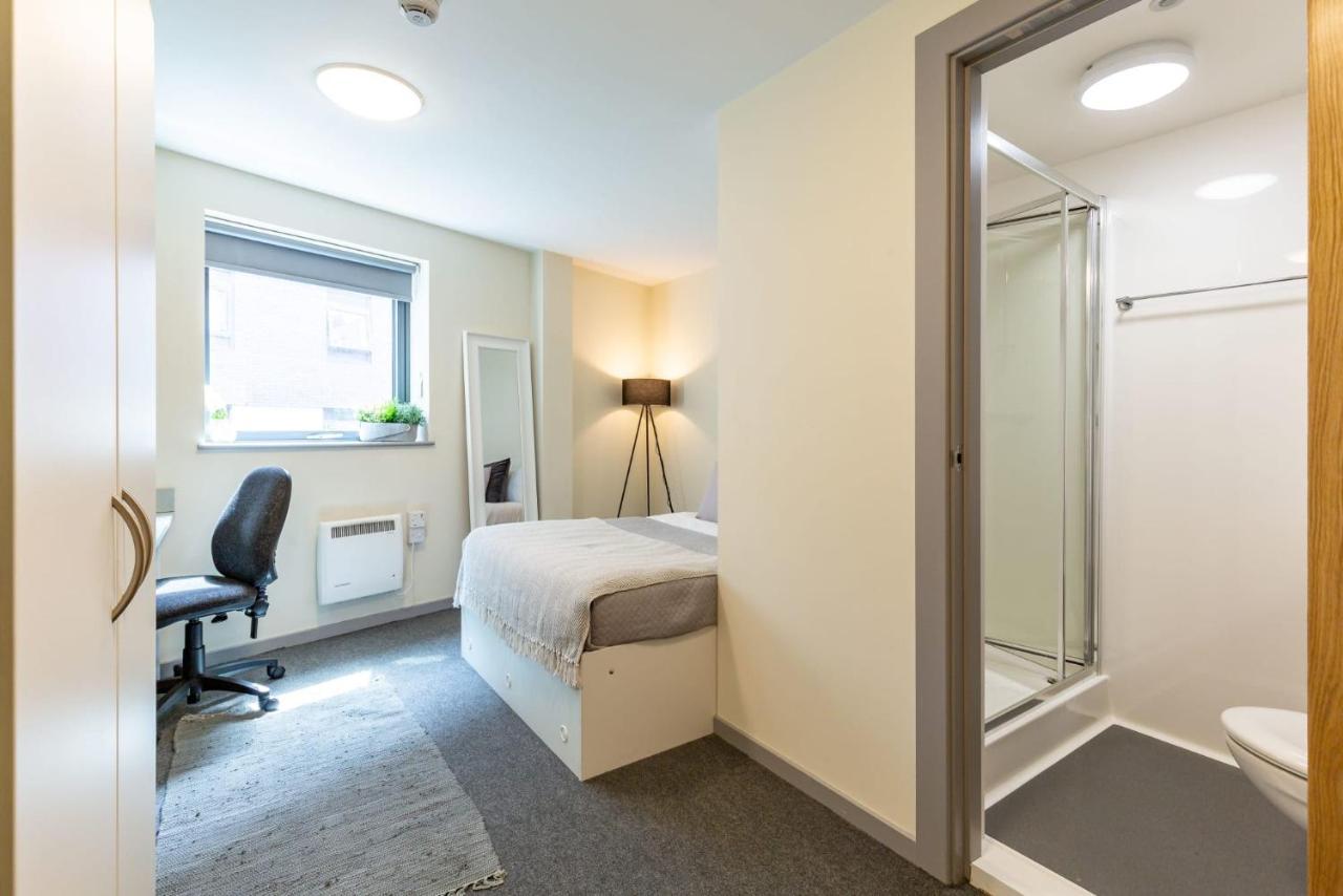 Bryson Court In Newcastle Apartment Bagian luar foto