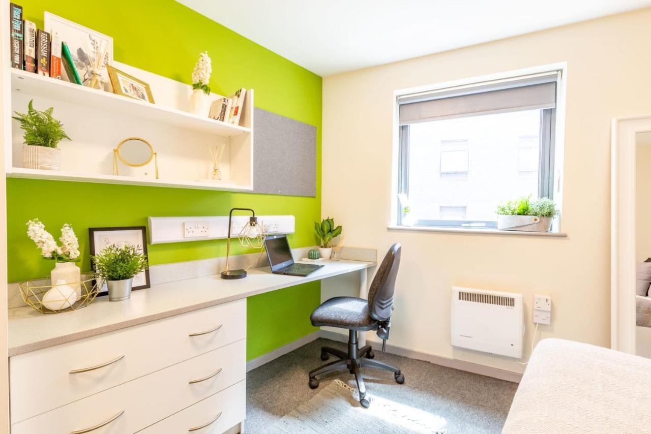 Bryson Court In Newcastle Apartment Bagian luar foto